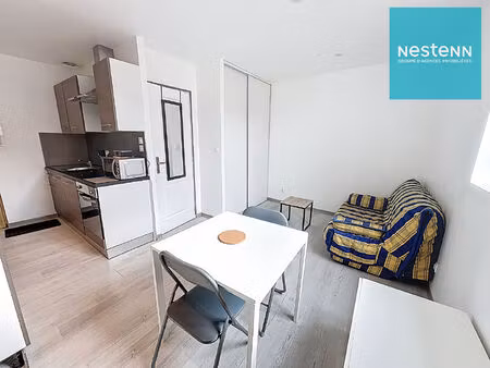 studio montbrison 22 m² - meublé - en plein centre et proche de toutes les écoles