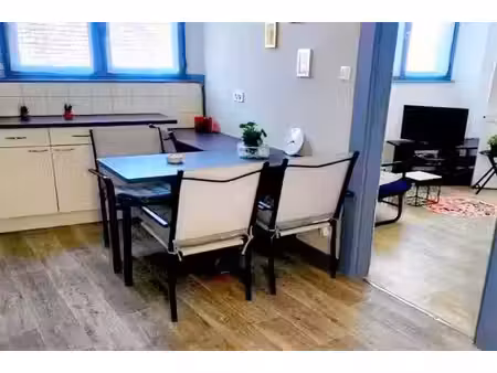 location appartement 2 pièces 32 m² à besançon (25000)