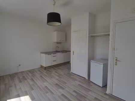location appartement 2 pièces 26m² lille 59800