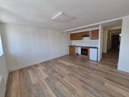 location appartement 1 pièce 44m² maubeuge 59600