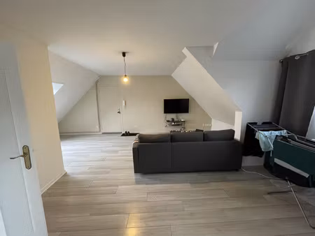 location appartement 1 pièce 36m² abbeville 80100
