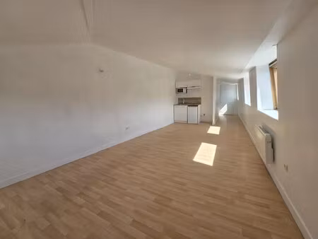 location appartement 1 pièce 30m² roubaix 59100