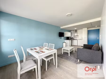 location appartement 1 pièce 39 m² à désertines (03630)