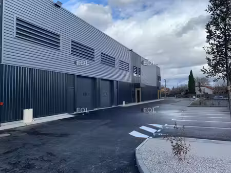 location local d’activités vedène 84270 402m²