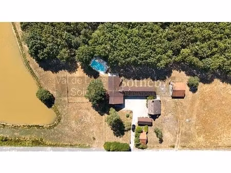 propriété de caractère au cœur de la sologne – plus de 18 hectares de nature préservée