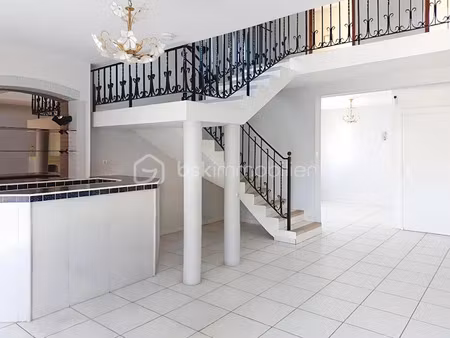 vente maison 5 pièces 129 m² à charnècles (38140)  330 000 €
