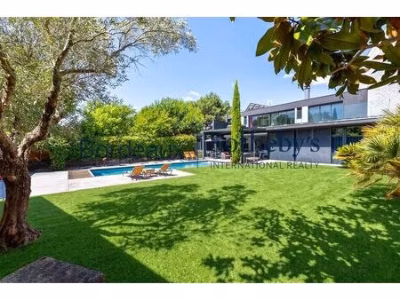 cauderan - superbe villa contemporaine  jardin  piscine  garage