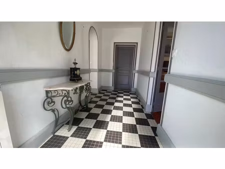 vente maison 5 pièces 142 m² à rochefort (17300)  367 500 €