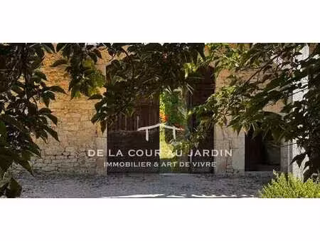 maison avec piscine montaigu-de-quercy (82)
