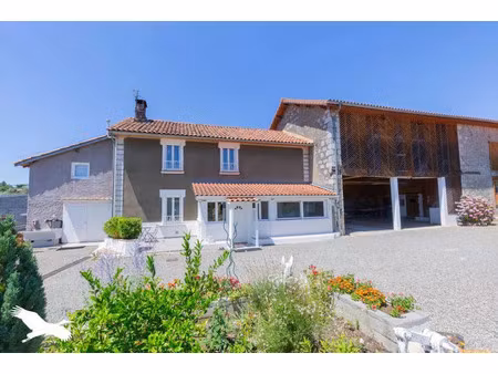 vente maison 7 pièces 155 m² montréjeau (31210)