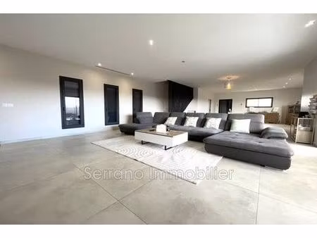 villa de 5 pièces de luxe en vente montfrin  occitanie