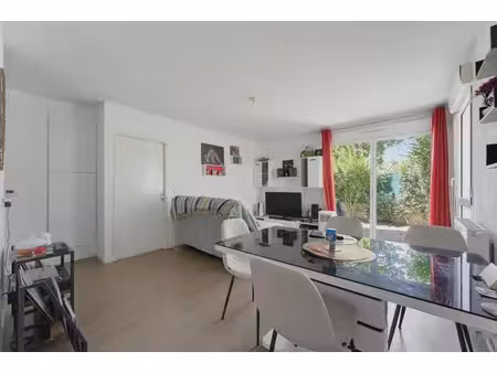 vente appartement 2 pièces 48 m² bordeaux (33300)