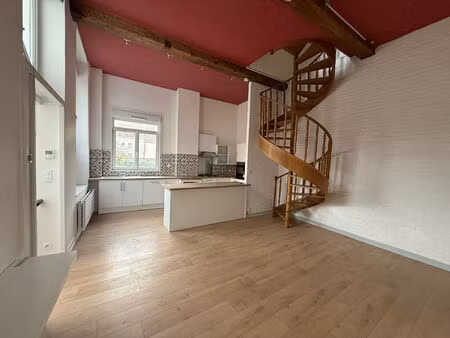 location appartement 5 pièces  136.00m²  saint