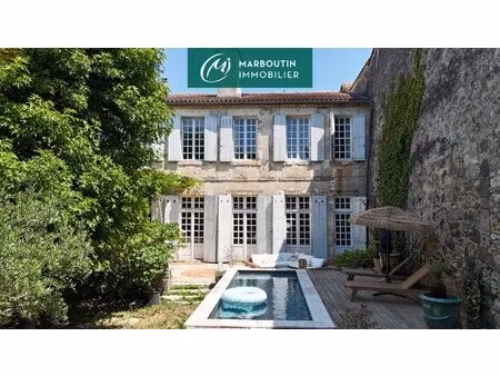 maison de ville avec piscine
