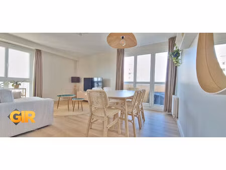 rennes centre ville appartement t3 meuble avec vue sur centre ville historique