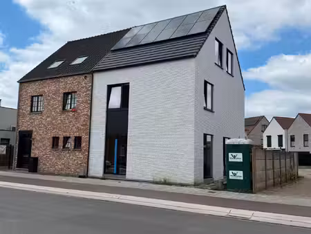 huis te koop in morkhoven met 3 slaapkamers