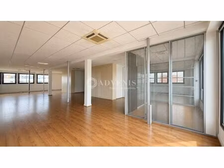 location bureaux 426 m²