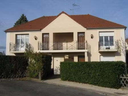 location appartement 2 pièces 44m² st jean de la ruelle 45140