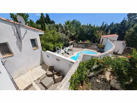 proche le soler  propriété multi-habitation  maison principale + 2 appartements sur 1560m²