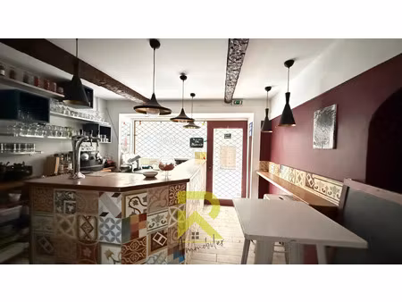 vente commerce 68 m² agde (34300)