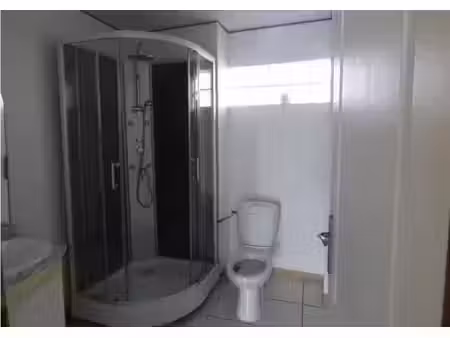 location appartement 3 pièces 63 m² à anglade (33390)