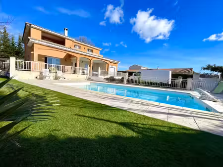 vente maison 7 pièces 187 m² ceyras (34800)