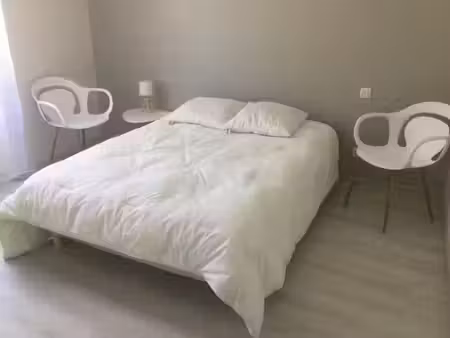 location appartement 2 pièces 45 m² à eauze (32800)