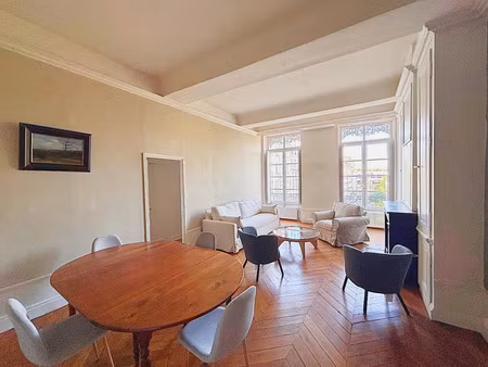 location appartement 5 pièces 126 m² à lyon 2 (69002)