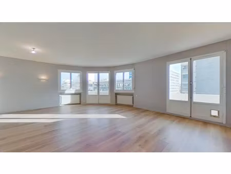 location appartement 4 pièces 127 m² à lyon 6 (69006)