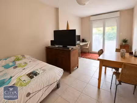 location appartement 1 pièce 28m² beaupreau en mauges 49600