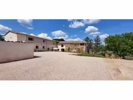 propriété de caractère avec piscine - saint-amour-bellevue