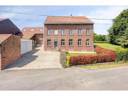 huis te koop in pajottegem met 4 slaapkamers