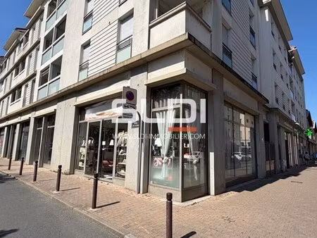 location commerce villefranche sur saone 69400 102m²
