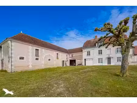 ferme (tte) de 7 pièces principales