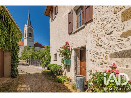 vente maison 5 pièces 119 m² saint-étienne-de-crossey (38960)