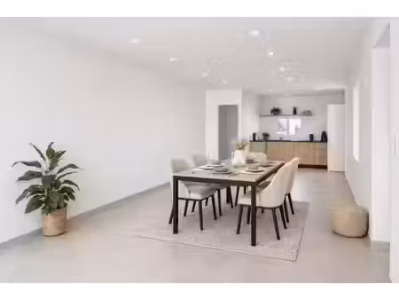 maison avec dépendance et vue sur pyrénées