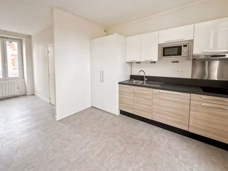 location appartement 1 pièce 22 m² à saint-jean-le-blanc (45650)