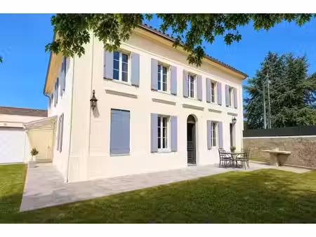 vente maison 8 pièces 280 m² à puisseguin (33570)  420 000 €