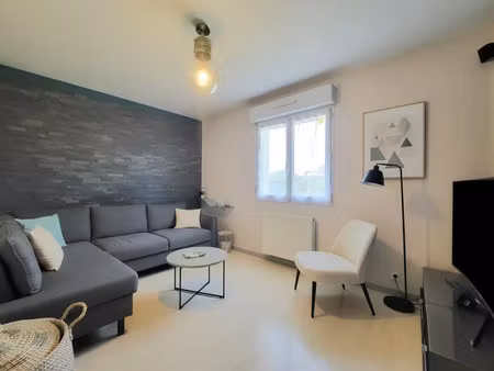 vente maison 5 pièces 130 m² segré-en-anjou bleu (49520)