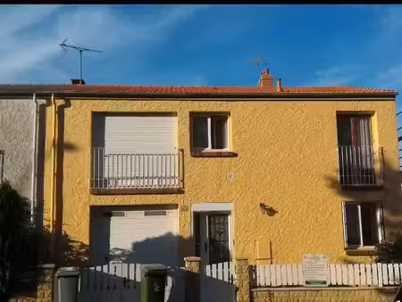 location maison 6 pièces 150 m² à fleury-les-aubrais (45400)