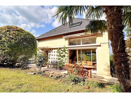 location maison 8 pièces 197.74 m² à le port-marly (78560)  4 000 €