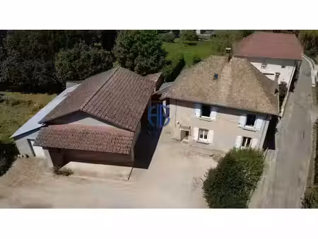vente maison 4 pièces 92 m² à les avenières (38630)  150 000 €