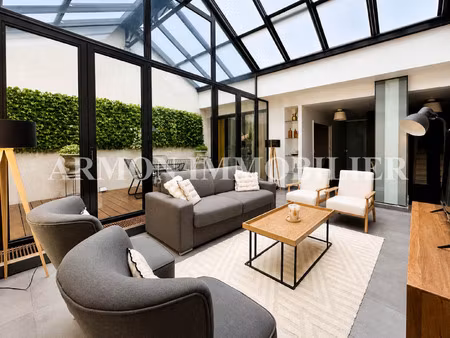 triplex à louer dans le quartier arts et métiers