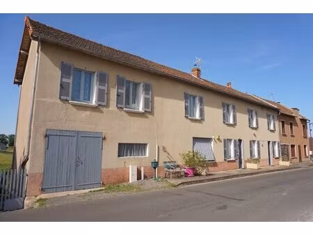 maison de village entre marcigny et le donjon