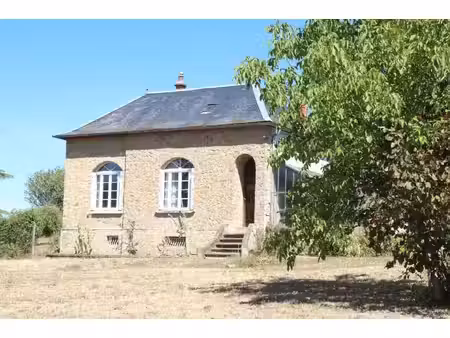 verneuil  maison de caractère