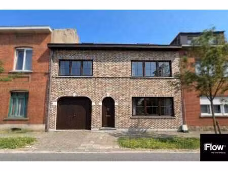maison 4 chambres avec garage et grand jardin