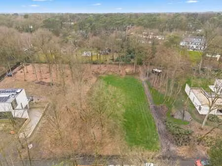 terrain à bâtir exclusif d’env. 30 ares