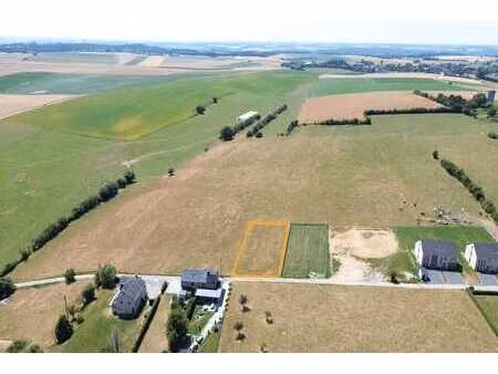 magnifique terrain plat de ± 11 ares avec permis à dorinne
