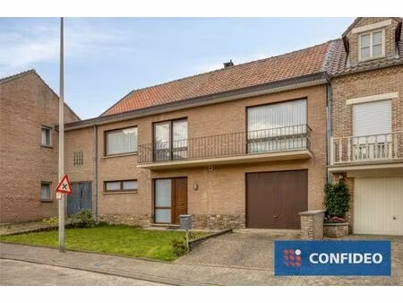 maison à vendre à sint-medardusstraat 45 berg (rbw41173)