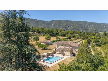 propriété à vendre à bonnieux
